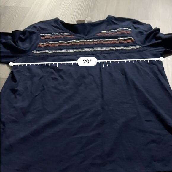 Chico's Navy Blue Red & White Lace Embroidered Sequin 3/4 Sleeve Top Size 2 (M) - Picture 9 of 10